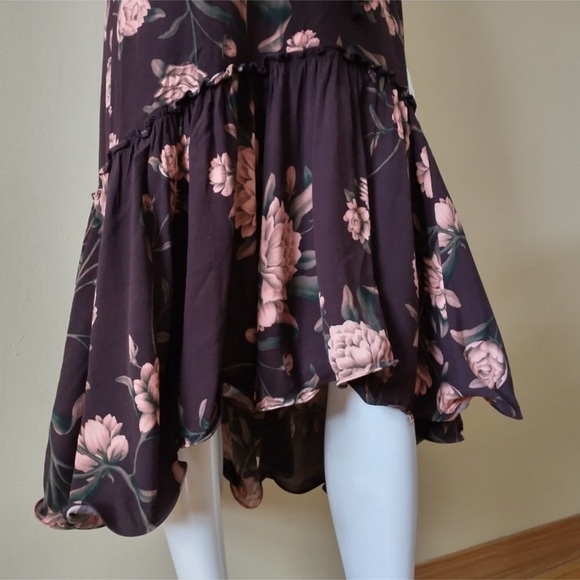 Johanna Ortiz at H&M ruffle midi dress - Picture 9 of 11